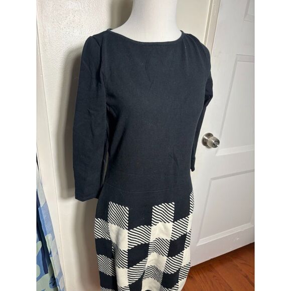 Lauren Ralph Lauren Sweater Dress Women's size Small Black Buffalo Check Plaid - Picture 3 of 4